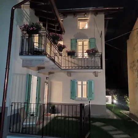 Vakantiehuis La Casa Nel Borgo Levo